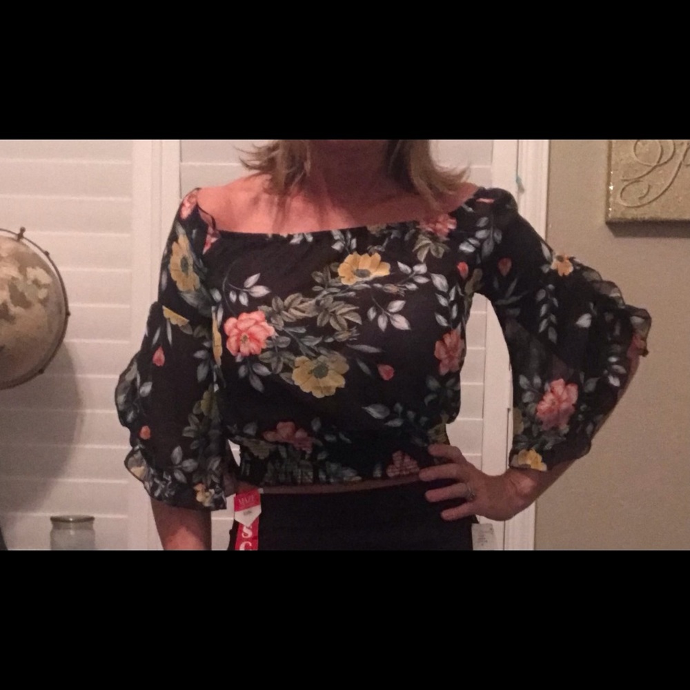 3/$25!!  Love Tree Floral off Shoulder Elastic Waist Crop Top
